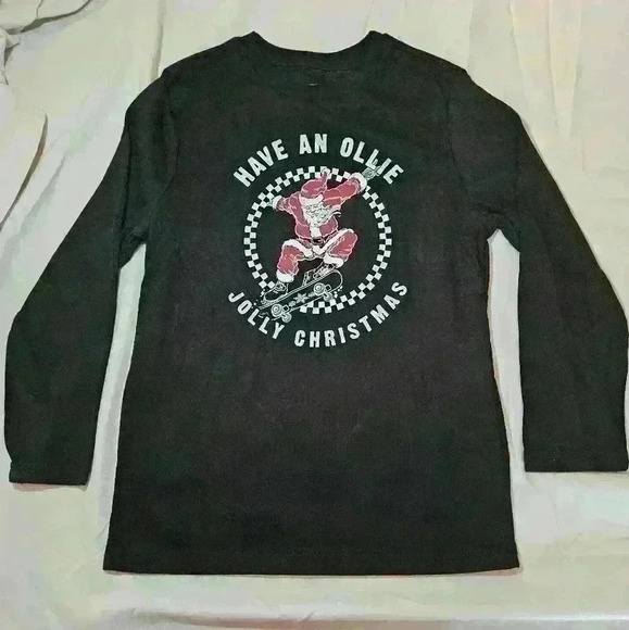 Other - Skater Santa Christmas Tee🎅 Boy's Medium (8)